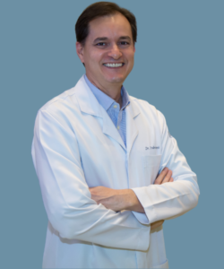 Dr. Pedro Barini especialista em tratamentos odontológicos em Goiânia-GO