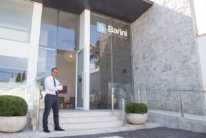 Fachada da clínica odontológica Barini em Goiânia, no Setor Sul